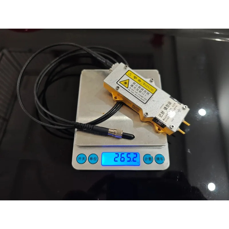 Sorgente Laser Industriale 915 - Industrial Heated Laser Welding Tool recensione e prezzo